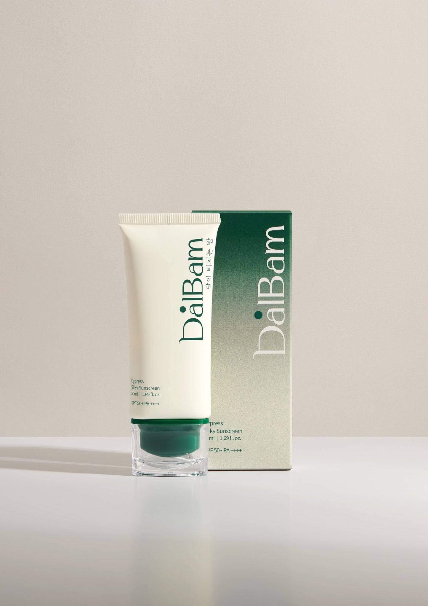 İpeksi Yüz Güneş Kremi Selvi Özlü