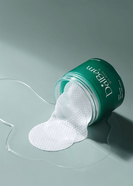 Cypress Exosome Glow Defense Quartet Temizleme Jeli + Tonik Ped + Serum + SPF50 Yüz Güneş Kremi 4'lü Cilt Bakım Seti