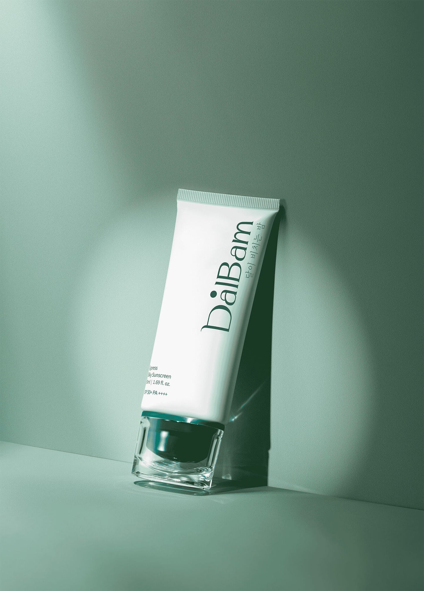 Cypress Exosome Glow Defense Quartet Temizleme Jeli + Tonik Ped + Serum + SPF50 Yüz Güneş Kremi 4'lü Cilt Bakım Seti